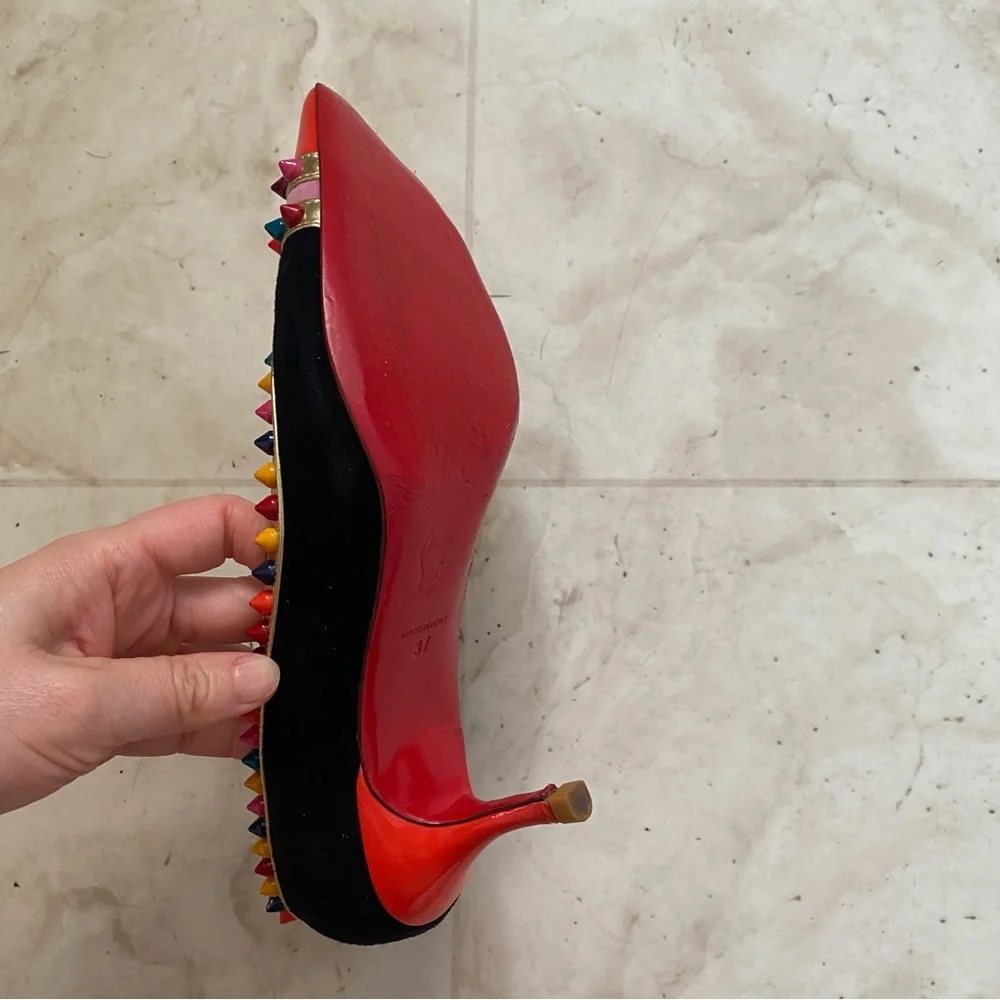 $1,095 Christian Louboutin Black Suede Leather Malabar Hill Spiked Pumps Heels 7